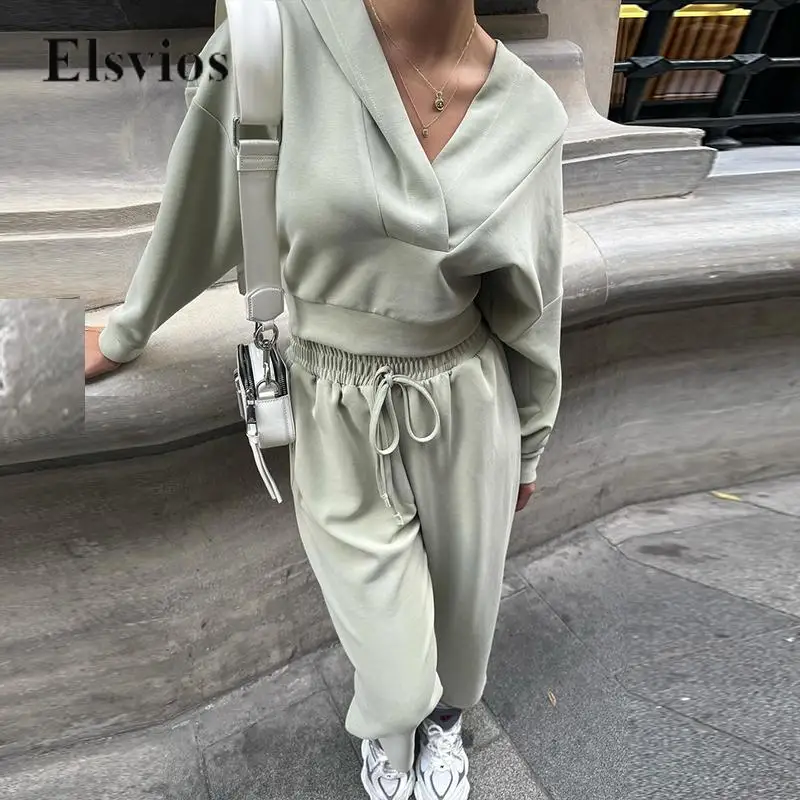 Women Long Sleeve Hooded Sweatshirt + High Waist Tie-up Pants Outfit Casual Solid Loose Set Fashion Leisure Tracksuit Sportswear
Women Long Sleeve Hooded Sweatshirt + High Waist Tie-up Pants Outfit Casual Solid Loose Set Fashion Leisure Tracksuit Sportswear
