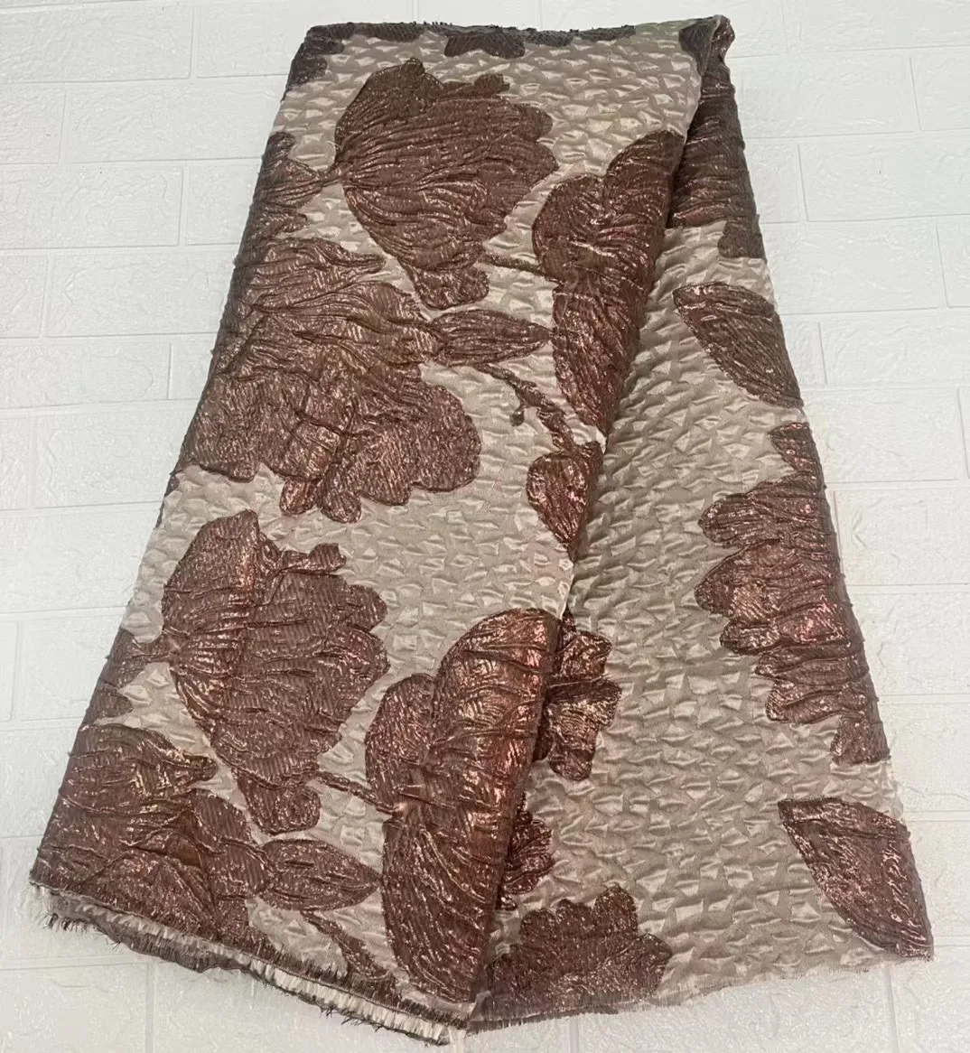 Gold French Tulle Lace Fabric 2022 New Nigerian Brocade Gild Lace African Jacquard Lace Fabric 5 Yards For Sewing Dress KHD22136
Gold French Tulle Lace Fabric 2022 New Nigerian Brocade Gild Lace African Jacquard Lace Fabric 5 Yards For Sewing Dress KHD22136