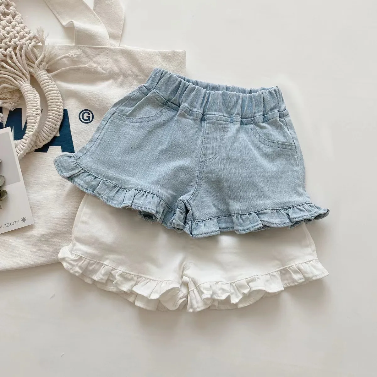 Girls' Western-Style Soft Denim Shorts 2022 Summer New Korean Version Baby Fungus Edge Hot Pants Children'S Fashionable Pants
Girls' Western-Style Soft Denim Shorts 2022 Summer New Korean Version Baby Fungus Edge Hot Pants Children'S Fashionable Pants