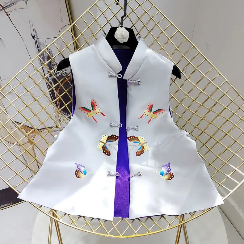 Women Elegant Retro Cheongsam Waistcoat Chinese Style Embroidered Butterfly Qipao Vest Vintage Hanfu Sleeveless Tops Coat Vests
Women Elegant Retro Cheongsam Waistcoat Chinese Style Embroidered Butterfly Qipao Vest Vintage Hanfu Sleeveless Tops Coat Vests