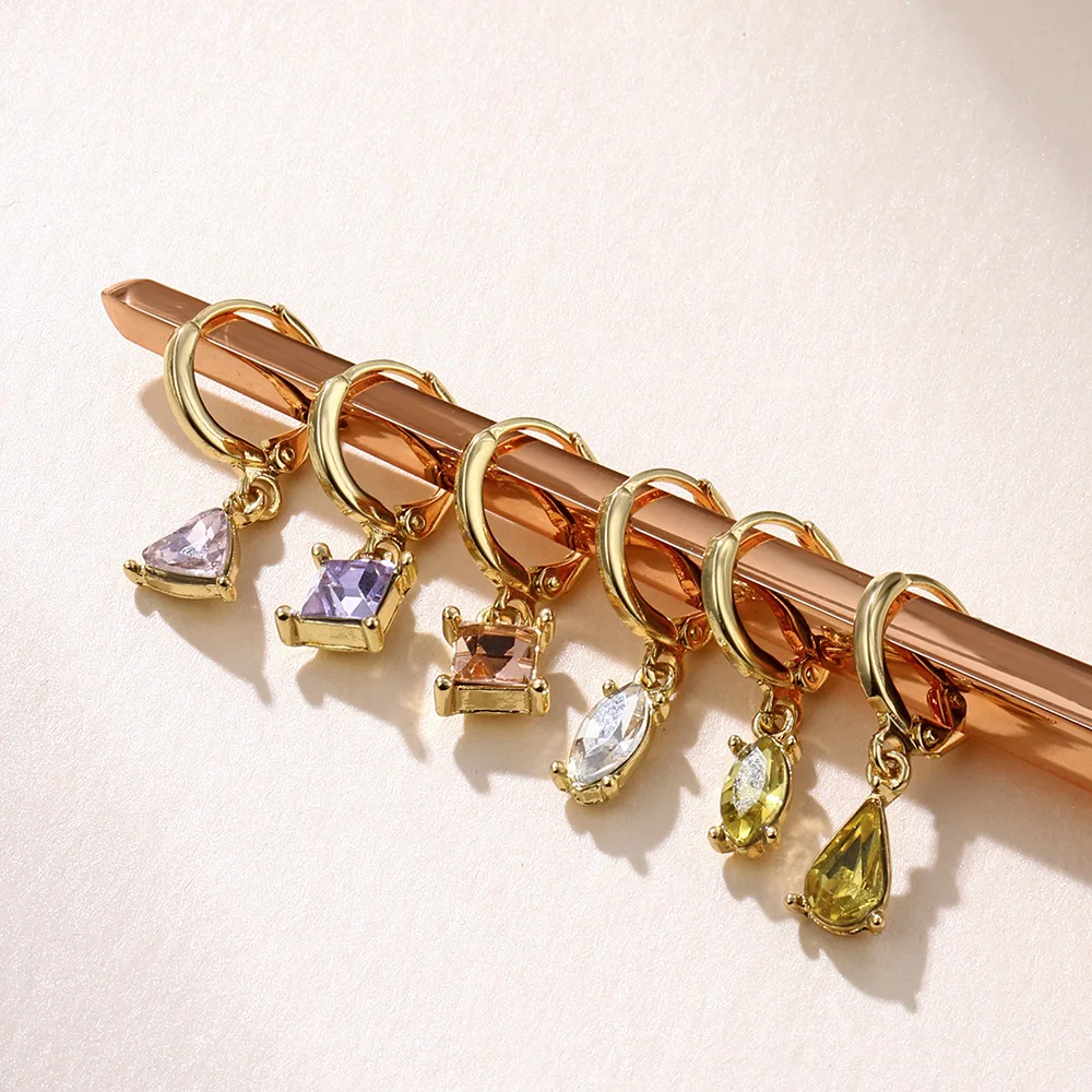 6Pcs Small Simple Drop Shape Colored Cubic Zirconia Copper Buckle Dangle Earrings Women Ladies Jewelry Wholesale Direct Selling
6Pcs Small Simple Drop Shape Colored Cubic Zirconia Copper Buckle Dangle Earrings Women Ladies Jewelry Wholesale Direct Selling