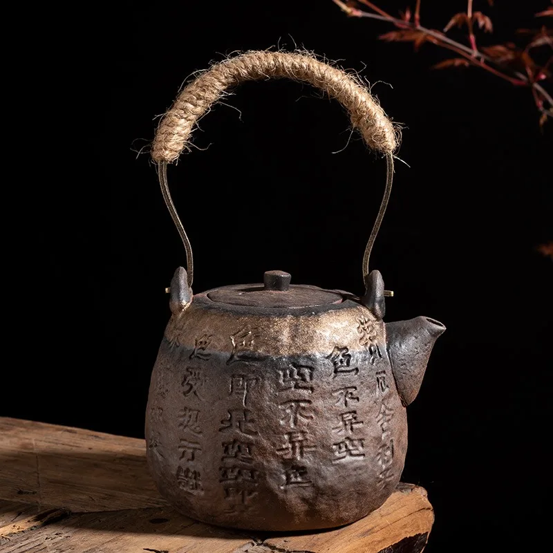 Ceramic Carrying Pot Lanyard Anti-Scald Brewing Tea Pot Handmade Carving Heart Sutra Tea Maker
Ceramic Carrying Pot Lanyard Anti-Scald Brewing Tea Pot Handmade Carving Heart Sutra Tea Maker
