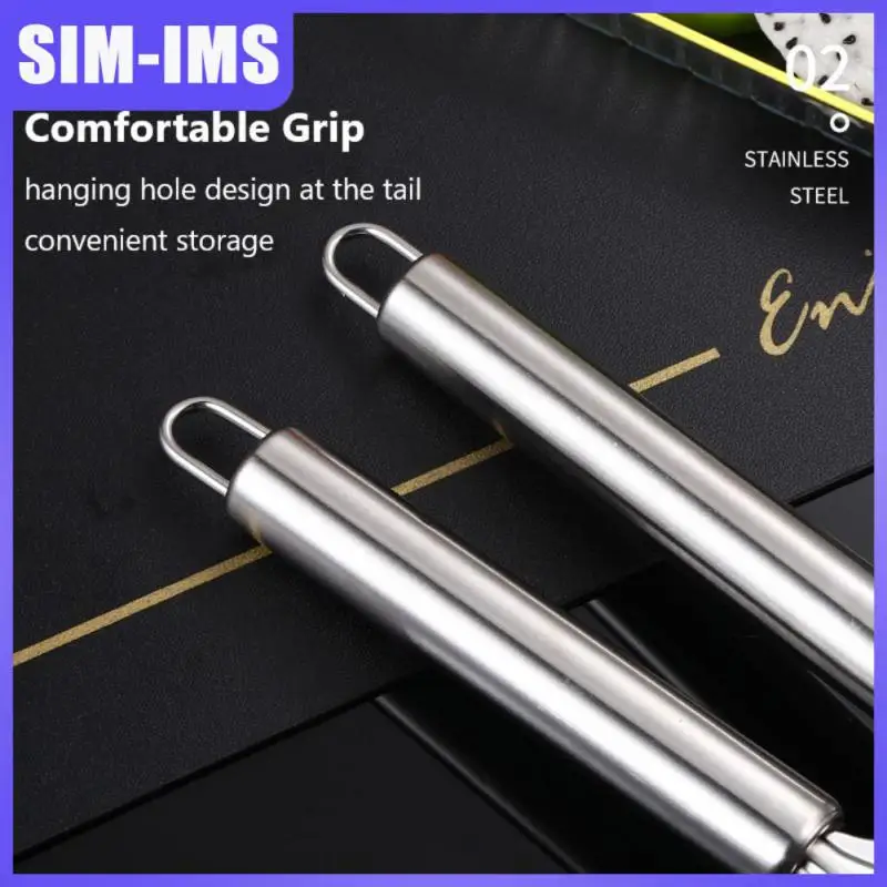 Lemon Citrus Long Chocolate Grater Stainless Steel Ginger Garlic Cheese Grater Handheld Vegetable Fruit Grinder Fruit Peeler 
Lemon Citrus Long Chocolate Grater Stainless Steel Ginger Garlic Cheese Grater Handheld Vegetable Fruit Grinder Fruit Peeler