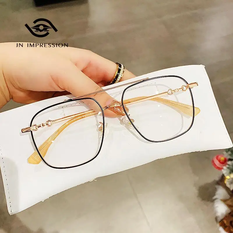 Retro Metal Double-beam Oversized Square Frame Plain Glasses Pilot Men's Anti-blue Light Glasses gafas mujer
Retro Metal Double-beam Oversized Square Frame Plain Glasses Pilot Men's Anti-blue Light Glasses gafas mujer