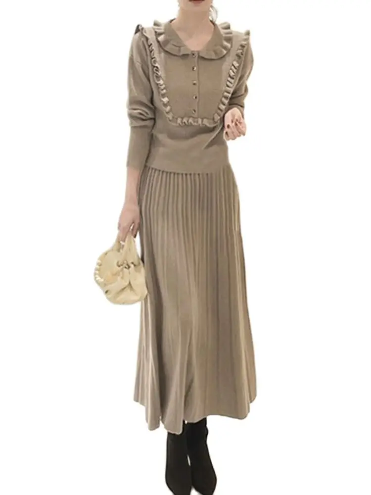 Temperament Knitted Suit Doll Collar Pullover Sweater + High Waist Skirt Two-Piece Set 2022 Winter New Fashion Women'S Clothing
Temperament Knitted Suit Doll Collar Pullover Sweater + High Waist Skirt Two-Piece Set 2022 Winter New Fashion Women'S Clothing