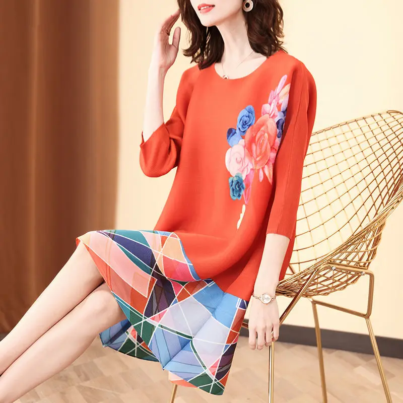 Women dress High-end western style pleated dress female 2021 summer new fashion loose large size o neck fat MM mother dress
Women dress High-end western style pleated dress female 2021 summer new fashion loose large size o neck fat MM mother dress