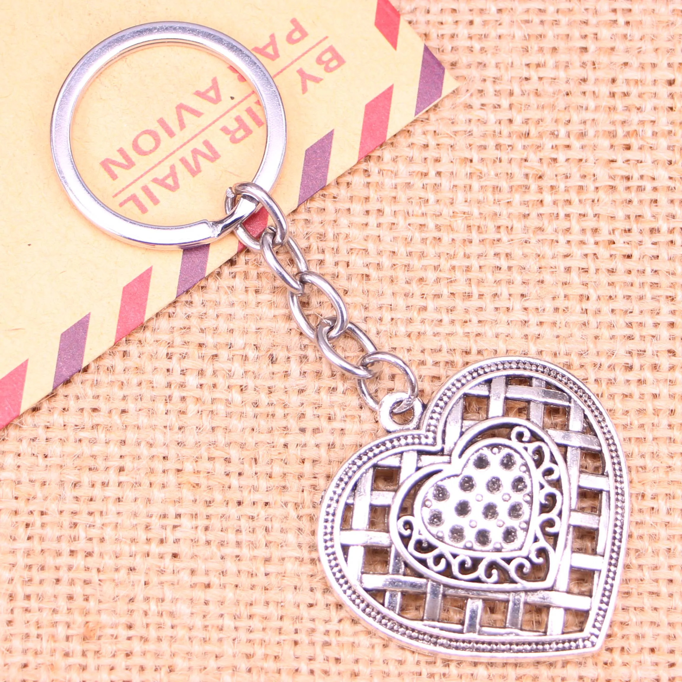 Новинка, модный брелок для ключей, подвески в виде сердца 38*39 мм, мужские украшения «сделай сам», брелок для ключей автомобиля, сувенирный де...
Новинка, модный брелок для ключей, подвески в виде сердца 38*39 мм, мужские украшения «сделай сам», брелок для ключей автомобиля, сувенирный де...