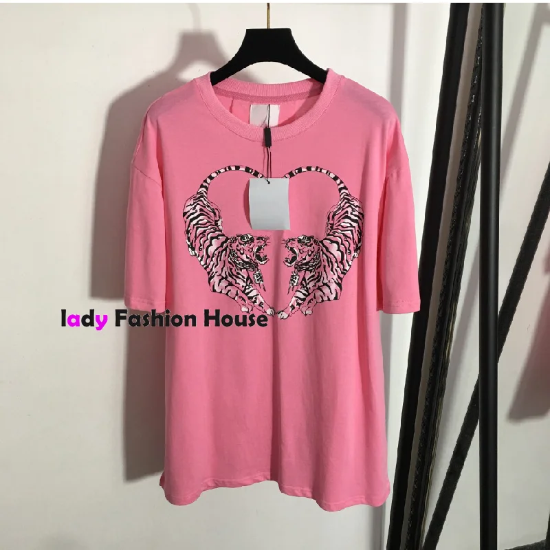 2022 luxury high quality tiger letter printed round neck fashion short sleeve casual cotton women's half sleeve pattern T-shirt
2022 luxury high quality tiger letter printed round neck fashion short sleeve casual cotton women's half sleeve pattern T-shirt