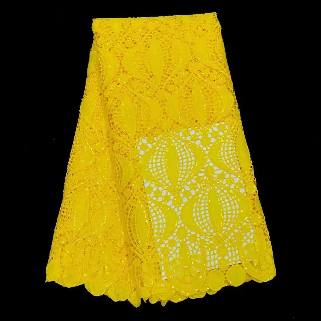 2022 Latest Design African Style Bridal Lace Fabric by The Yards High Quality Nigerian Cord Lace Fabric ERFG64
2022 Latest Design African Style Bridal Lace Fabric by The Yards High Quality Nigerian Cord Lace Fabric ERFG64