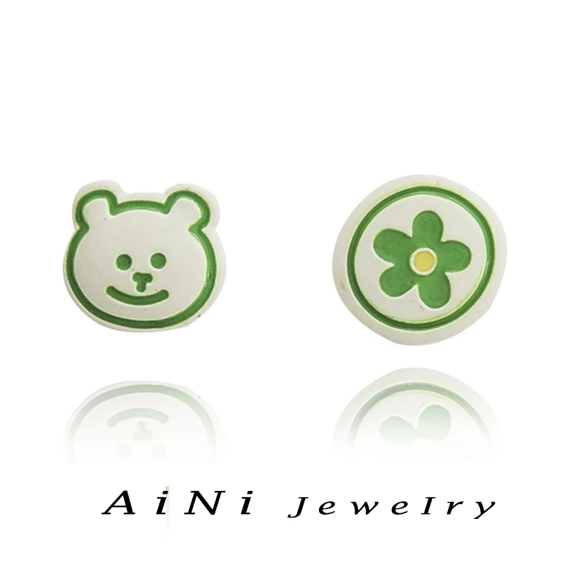 Fashion Jewelry 925 Silver Needle Cute Jewelry Little Bear Earrings Fresh Asymmetrical Coating Stud Earrings For Women Girl
Fashion Jewelry 925 Silver Needle Cute Jewelry Little Bear Earrings Fresh Asymmetrical Coating Stud Earrings For Women Girl