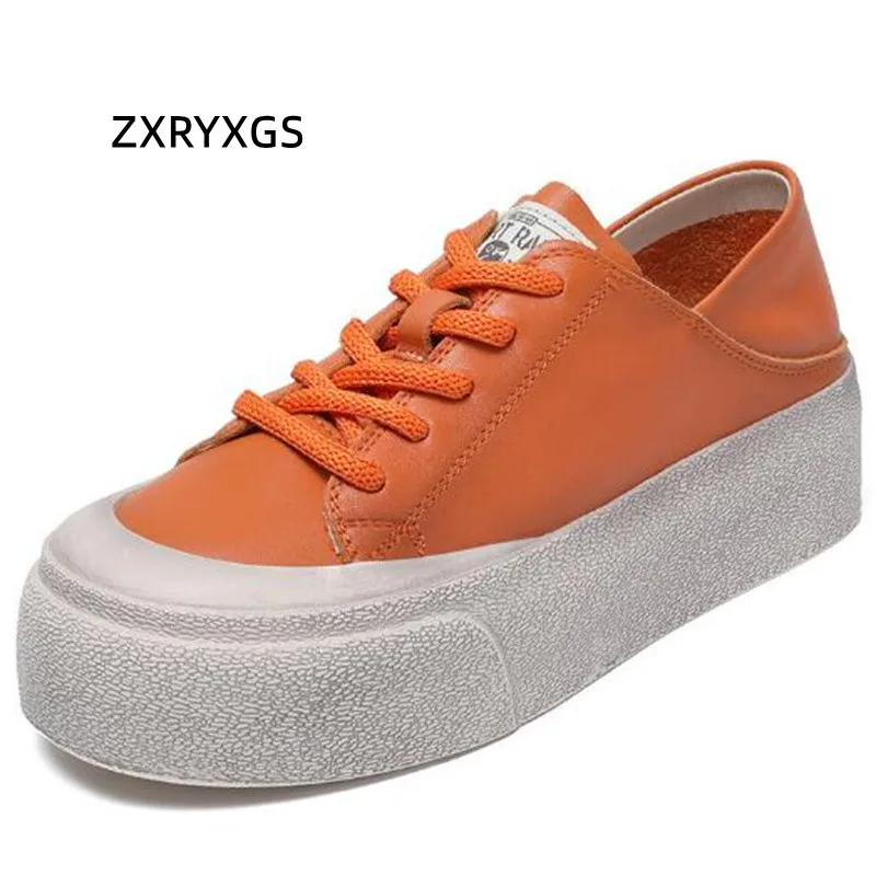 Кроссовки женские из воловьей кожи, на толстой подошве
Кроссовки женские из воловьей кожи, на толстой подошве