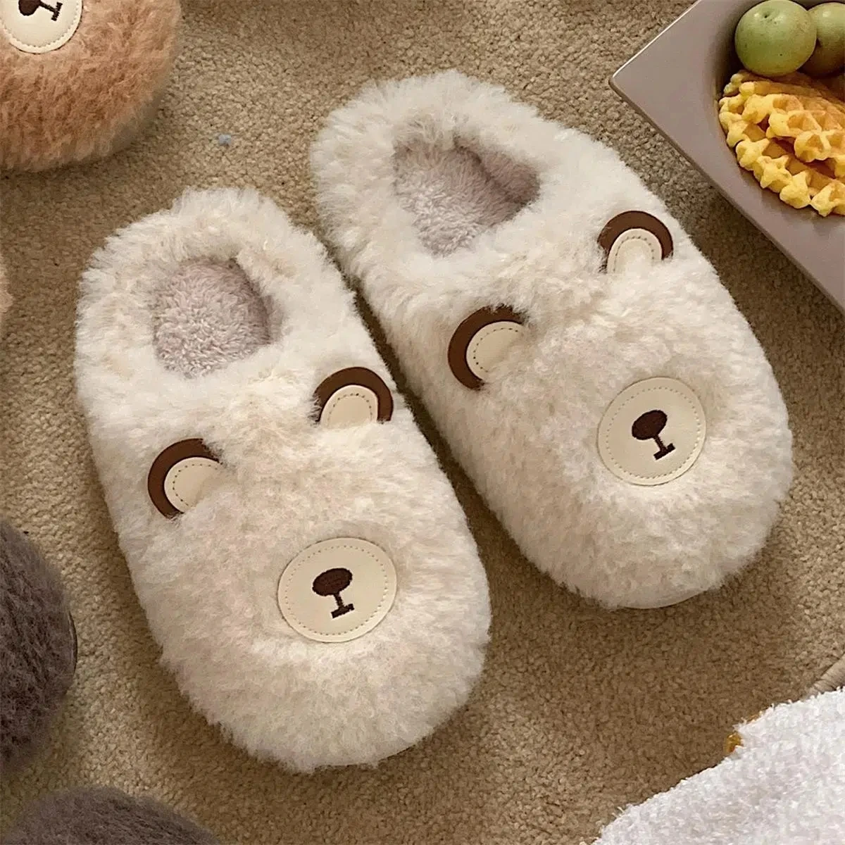 Yasuk Autumn Winter Fashion Women's Girl Casual Simple Soft Indoor Slippers Furry Non-Slip Fleeces Warm Bear Thick Unisex Couple
Yasuk Autumn Winter Fashion Women's Girl Casual Simple Soft Indoor Slippers Furry Non-Slip Fleeces Warm Bear Thick Unisex Couple
