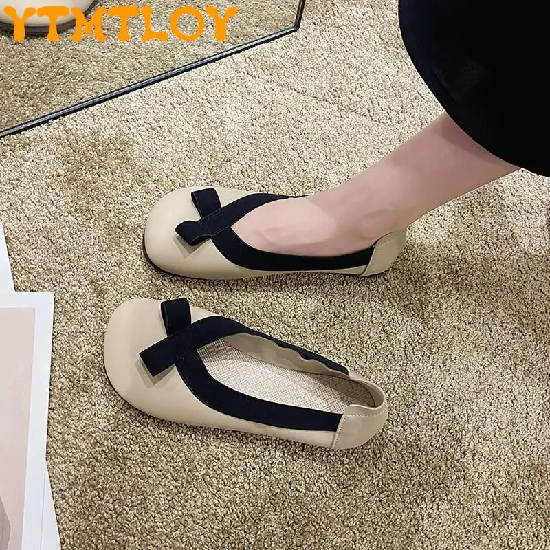 Korean version of cute summer new soft-soled single shoes wild round head cover foot spoon flat peas shoes student leisure
Korean version of cute summer new soft-soled single shoes wild round head cover foot spoon flat peas shoes student leisure