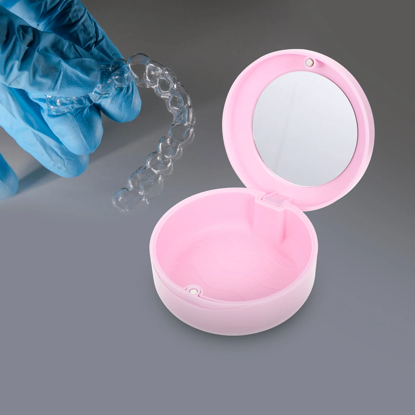 5pcs Anti-scratch Retainer Case Portable Denture Box Orthodontic Retainer Case with Mirror
5pcs Anti-scratch Retainer Case Portable Denture Box Orthodontic Retainer Case with Mirror