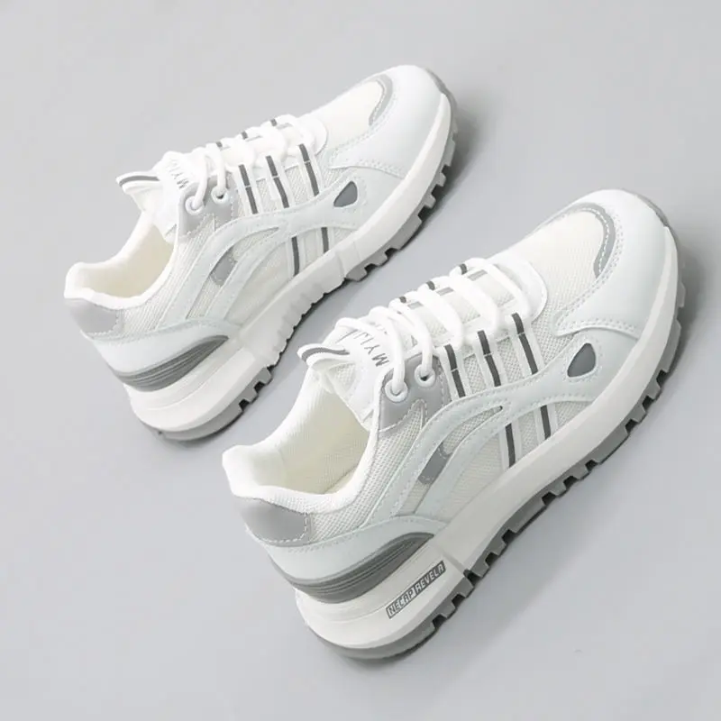 2023 Spring and Autumn New Running Shoes Leisure Little White Shoes Women's Shoes
2023 Spring and Autumn New Running Shoes Leisure Little White Shoes Women's Shoes