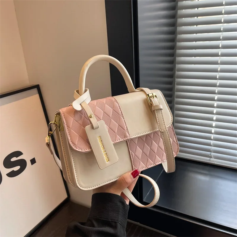 Designer Hand Bags Famous Fashion Waterproof PVC Luxury Women Tote Bags Ladies Handbags 
Designer Hand Bags Famous Fashion Waterproof PVC Luxury Women Tote Bags Ladies Handbags