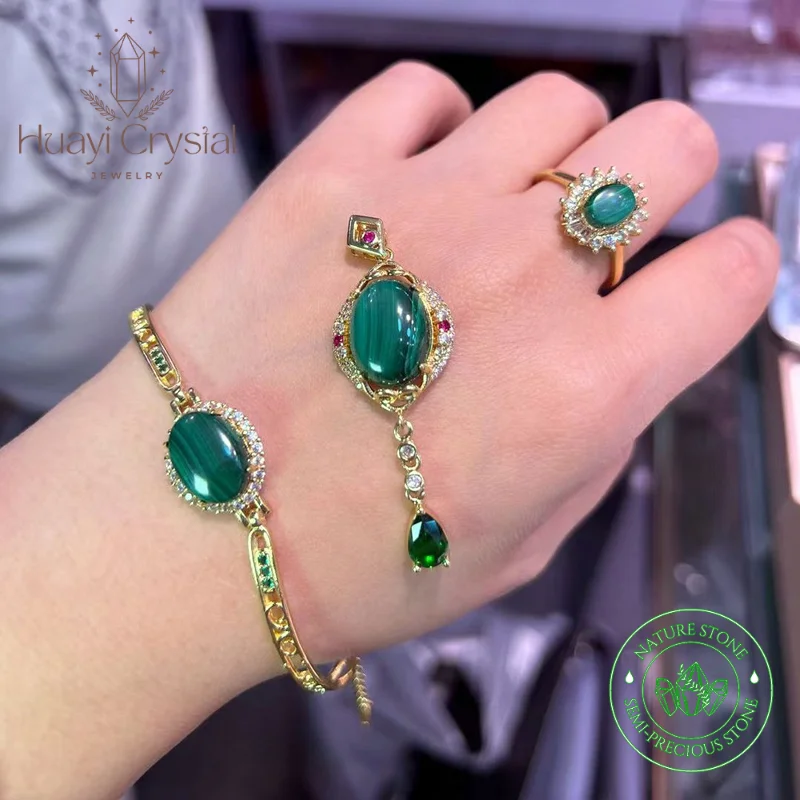 Natural Malachite Egg Face Long Drop Charm Pendant Egg Face Halo Bracelet Ring Jewellery Set Brass Gold Plated Ladies Jewellery
Natural Malachite Egg Face Long Drop Charm Pendant Egg Face Halo Bracelet Ring Jewellery Set Brass Gold Plated Ladies Jewellery