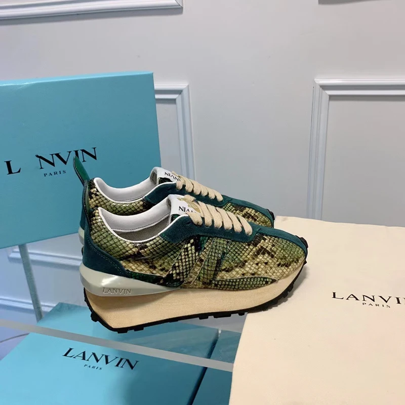 2022 New Summer Shoes Men Sneakers Male casual Mens Shoes Breathable Shoes Fashion Running Shoes For Men Running Shoes For Lover
2022 New Summer Shoes Men Sneakers Male casual Mens Shoes Breathable Shoes Fashion Running Shoes For Men Running Shoes For Lover