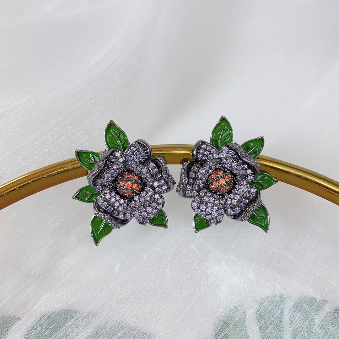 Bilincolor Charming Three Dimensional Colorful Camellia Flower Earrings for Wedding or Party
Bilincolor Charming Three Dimensional Colorful Camellia Flower Earrings for Wedding or Party
