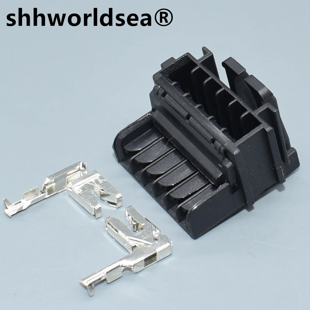 Shhworldsea 6-контактная задняя лампа 7701477989 для Renault Clio II задняя фреза для ремонта проводки 1998 до 2000
Shhworldsea 6-контактная задняя лампа 7701477989 для Renault Clio II задняя фреза для ремонта проводки 1998 до 2000