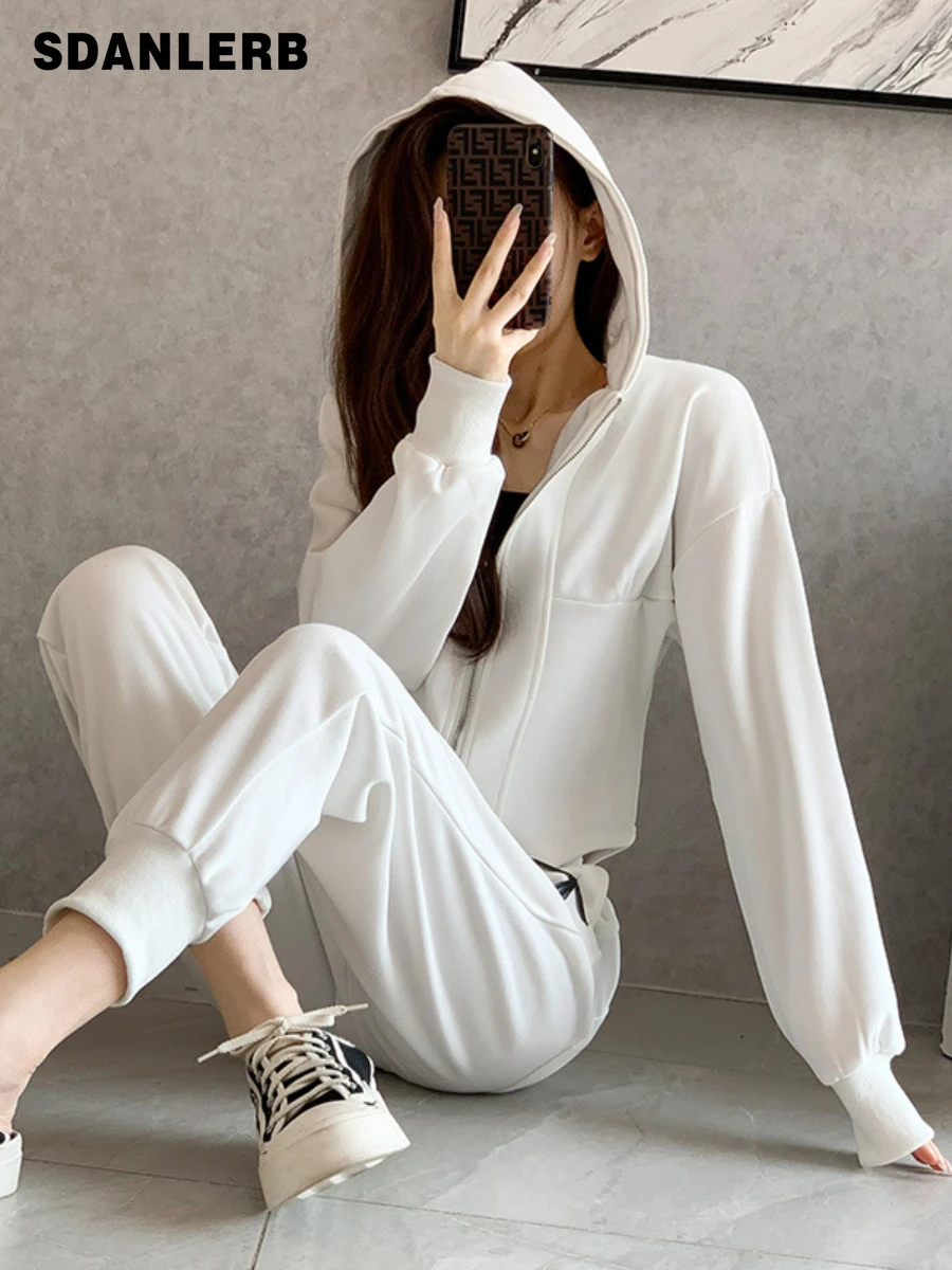 Spring Autumn 2022 New Casual Sports Sweatshirt Suit Women's Loose-Fitting Slimming Ankle-Banded Sweatpants Two-Piece Set 
Spring Autumn 2022 New Casual Sports Sweatshirt Suit Women's Loose-Fitting Slimming Ankle-Banded Sweatpants Two-Piece Set