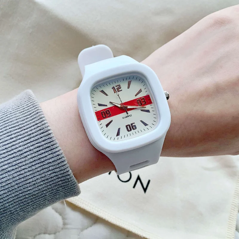 

Женские кварцевые часы с большим циферблатом, студенческие часы с силиконовым ремешком, модные дамские наручные часы, подарок, новинка 2022