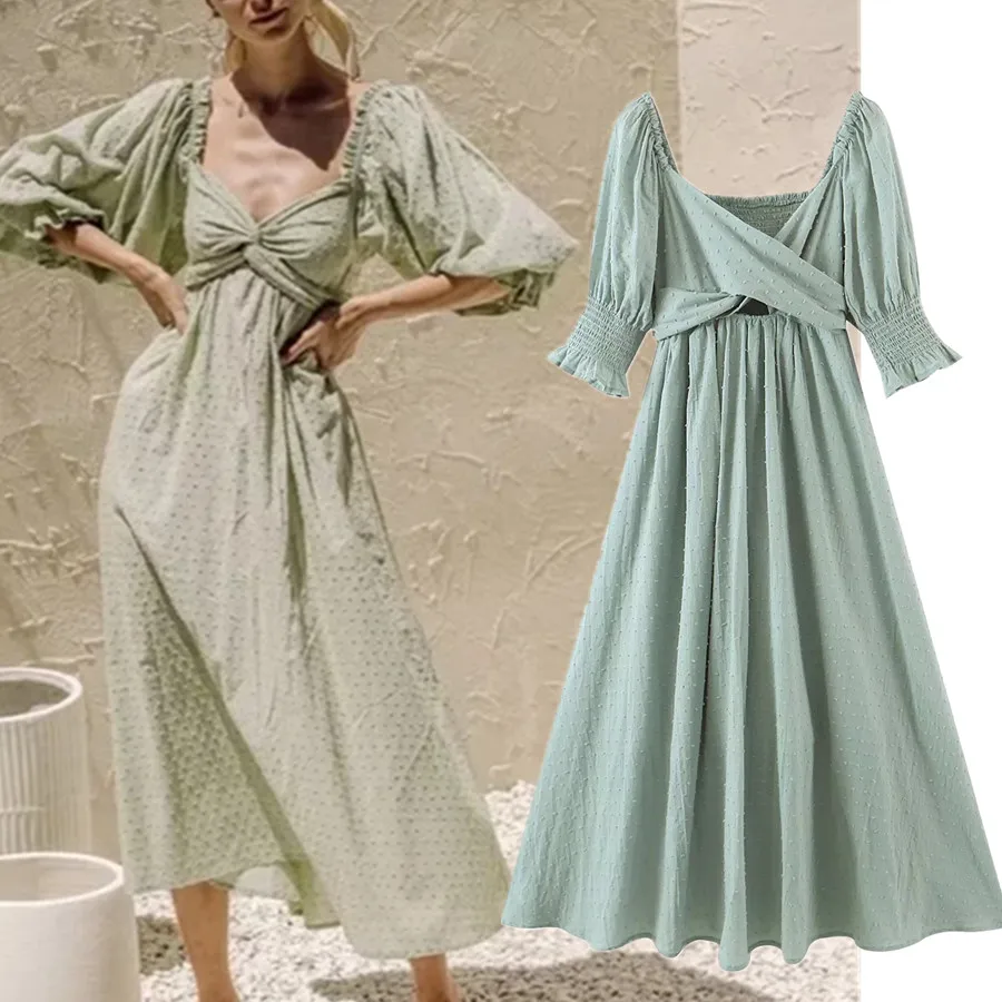 Женское платье-макси с открытыми плечами, квадратным вырезом и открытыми плечами 
Женское платье-макси с открытыми плечами, квадратным вырезом и открытыми плечами