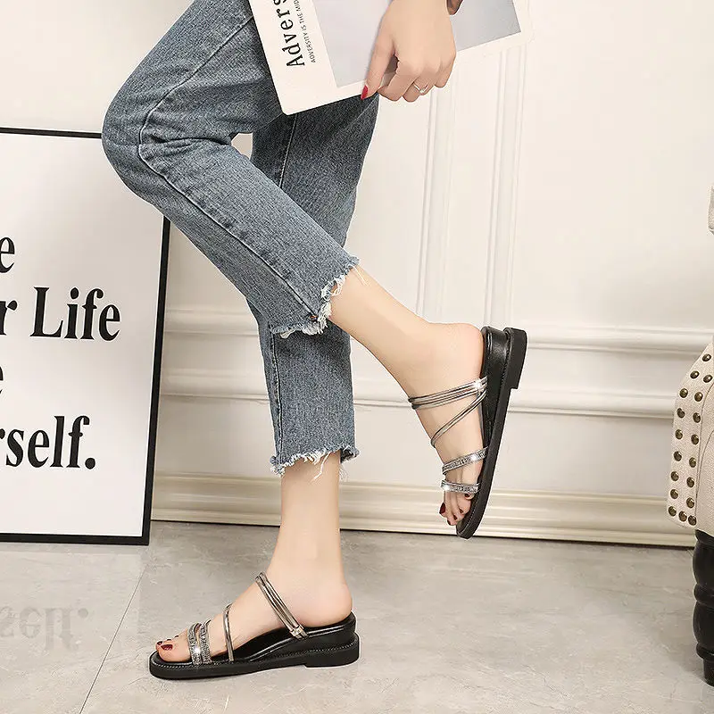 2022 Wedge Sandals Summer Women's Elastic Band Flip Flop Sandals Fashion Comfort Sandals Fashion Square Crystal High Heels Pearl
2022 Wedge Sandals Summer Women's Elastic Band Flip Flop Sandals Fashion Comfort Sandals Fashion Square Crystal High Heels Pearl