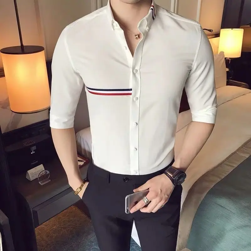 Autumn men's short-sleeved white shirt men's Korean version of the trend slim casual five-quarter sleeve shirt mid-sleeve
Autumn men's short-sleeved white shirt men's Korean version of the trend slim casual five-quarter sleeve shirt mid-sleeve