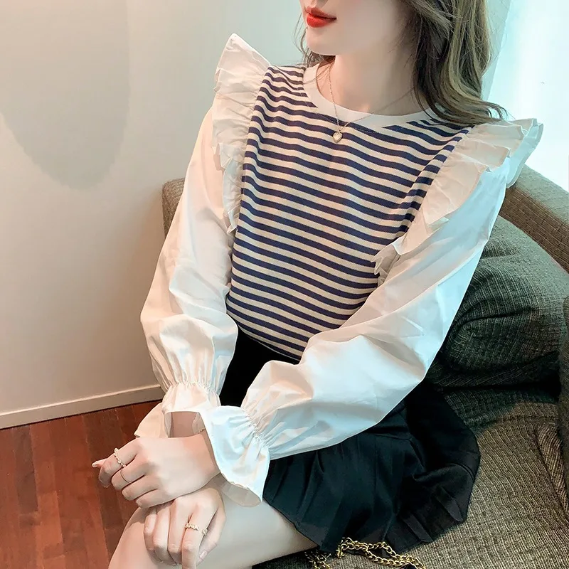 WDMSNA Ruffle Stripe Stitching Sweater Long Sleeve Women Sweater 2022 Autumn New Fake Two-piece Pullover Loose Round Neck Top
WDMSNA Ruffle Stripe Stitching Sweater Long Sleeve Women Sweater 2022 Autumn New Fake Two-piece Pullover Loose Round Neck Top