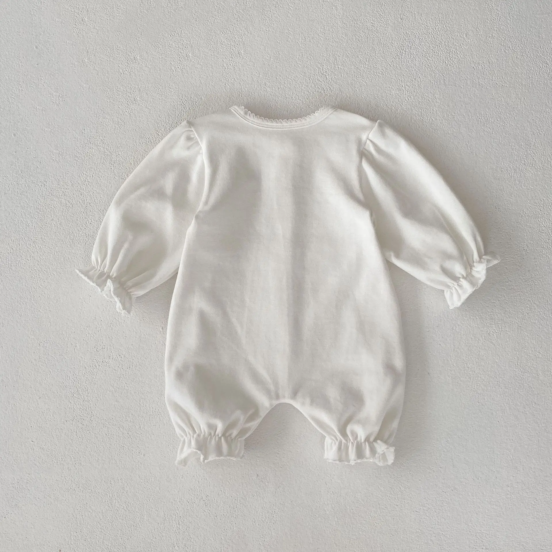 New Autumn Clothes Toddler Boy Cardigan Ruffle Puff Sleeve Casual Romper Girl Infant Casual One-piece Baby Cotton Solid Jumpsuit
New Autumn Clothes Toddler Boy Cardigan Ruffle Puff Sleeve Casual Romper Girl Infant Casual One-piece Baby Cotton Solid Jumpsuit