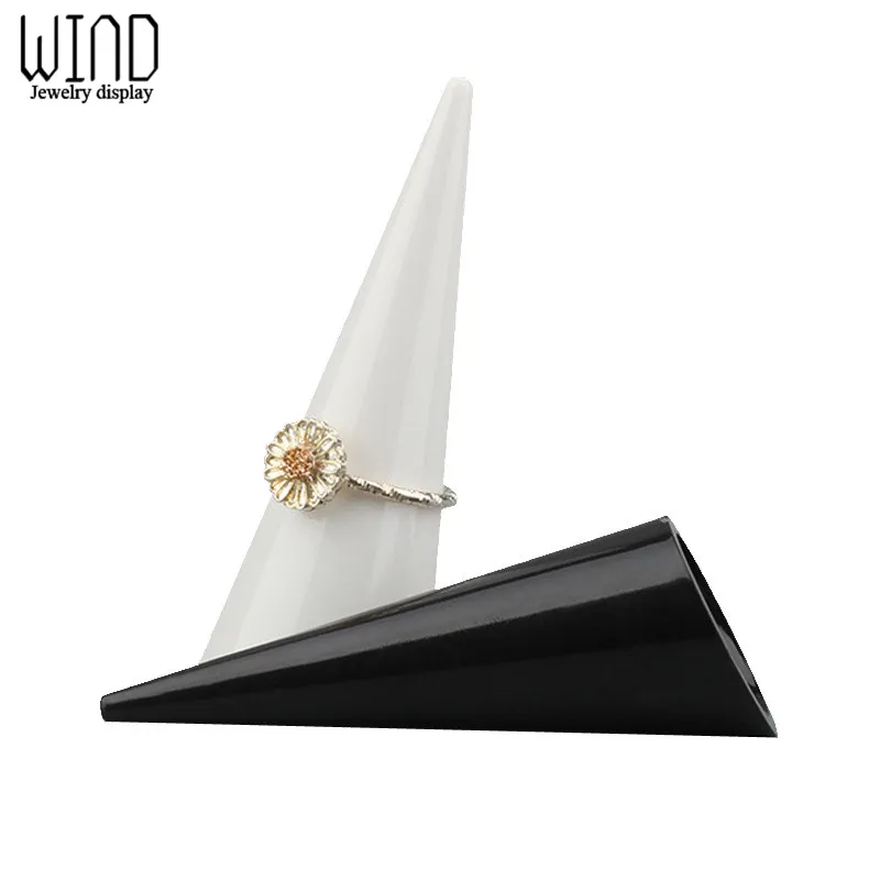 Portable Acrylic Finger Cone Model Ring Storage And Carrying Stand Rack Holder Counter Top Mini Jewelry Display Show Case Shelf
Portable Acrylic Finger Cone Model Ring Storage And Carrying Stand Rack Holder Counter Top Mini Jewelry Display Show Case Shelf
