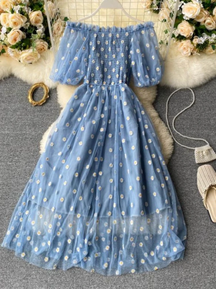 Women Mesh Embroidered Off-Shoulder Dresses Fairy Chic Dress Female New Sweet Daisy ladies Mesh Long Floral Dress Female
Women Mesh Embroidered Off-Shoulder Dresses Fairy Chic Dress Female New Sweet Daisy ladies Mesh Long Floral Dress Female