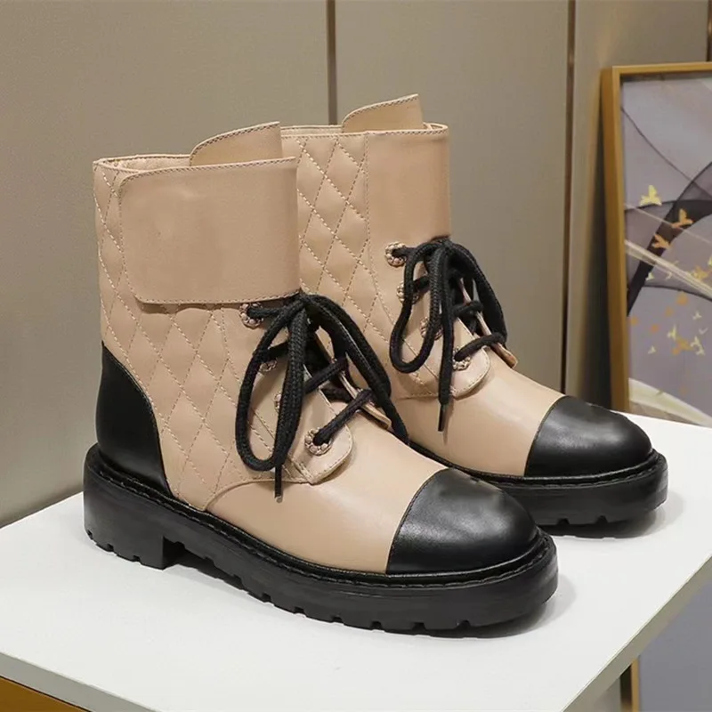 Fashion Motorcycle Boots British Style Plaid Woman Leather Round Toe Chunky Heel Platform Ladies Booties Female Shoes
Fashion Motorcycle Boots British Style Plaid Woman Leather Round Toe Chunky Heel Platform Ladies Booties Female Shoes