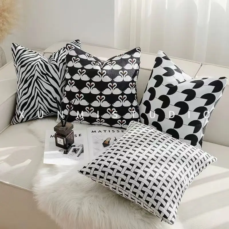 Black and White Chenille Printed Pillowcase Modern Fashion Light Luxury Pillow Covers Decorative Pillowcases for Pillows 45x45
Black and White Chenille Printed Pillowcase Modern Fashion Light Luxury Pillow Covers Decorative Pillowcases for Pillows 45x45