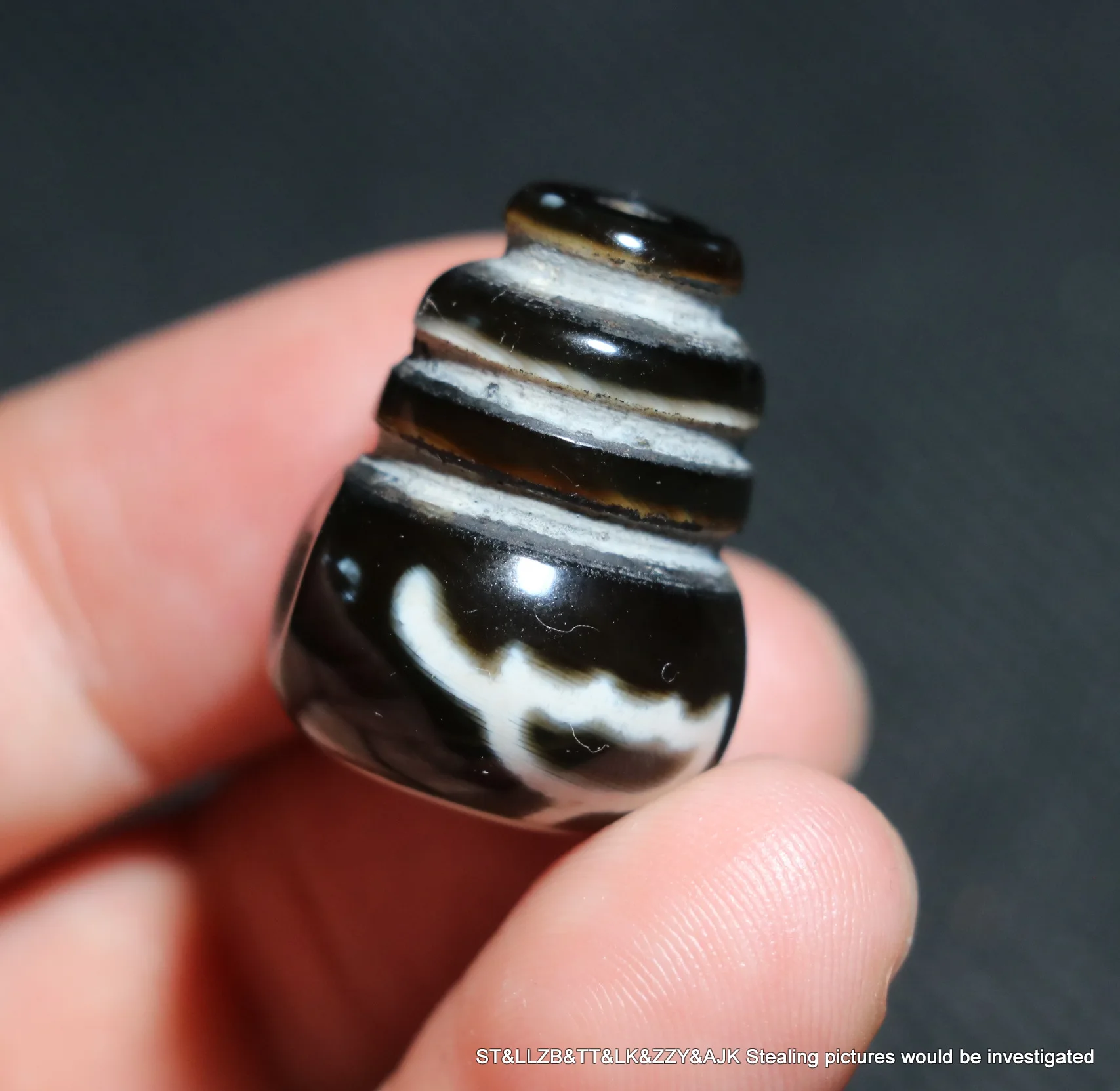 Magic Power Tibetan Old Agate Lotus Flower dZi Bead 3 Hole Live Head For DIY AJK Talisman Timestown UPD21
Magic Power Tibetan Old Agate Lotus Flower dZi Bead 3 Hole Live Head For DIY AJK Talisman Timestown UPD21
