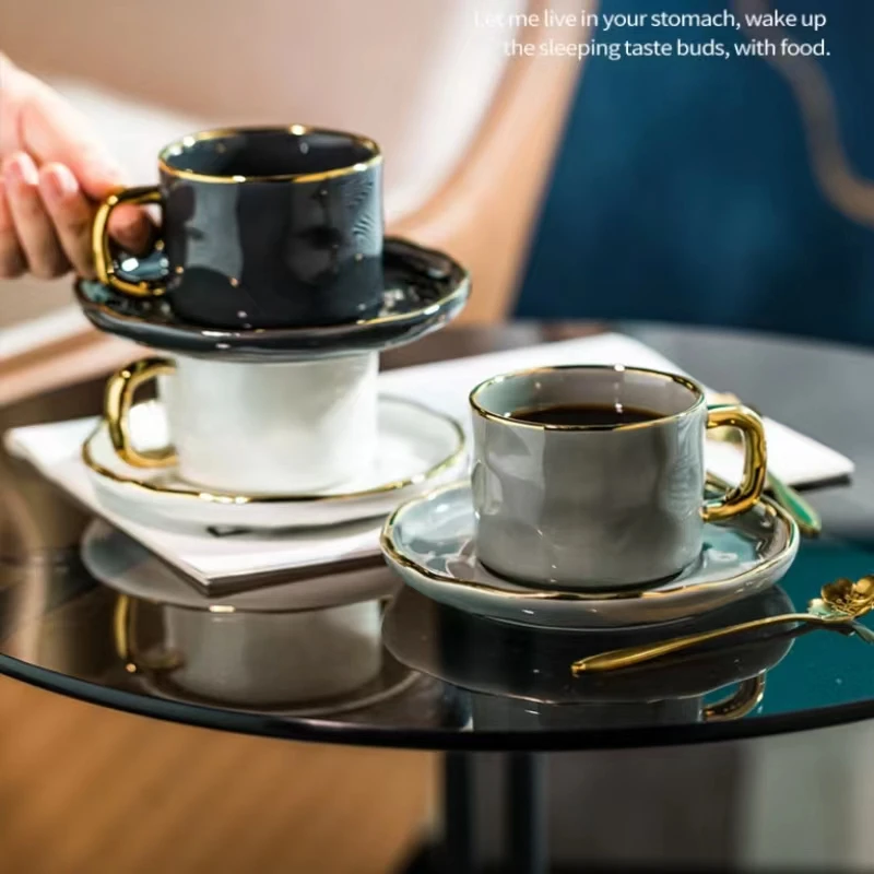 Coffee cups, saucers, ceramic cups, upscale and exquisite Nordic retro afternoon tea set ins net safflower tea cups.
Coffee cups, saucers, ceramic cups, upscale and exquisite Nordic retro afternoon tea set ins net safflower tea cups.
