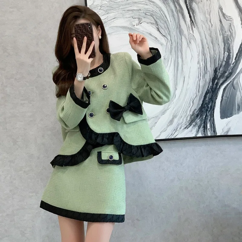 Женский костюм из двух предметов, элегантный жакет с оборками и бантом на Подоле и мини-юбка в стиле знаменитостей, костюм из двух предметов ... 
Женский костюм из двух предметов, элегантный жакет с оборками и бантом на Подоле и мини-юбка в стиле знаменитостей, костюм из двух предметов ...