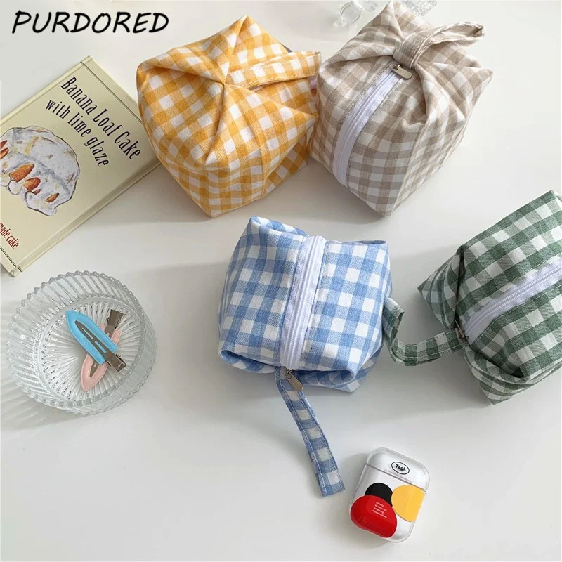 1 Pc Women Mini Plaid Makeup Bag Cute Small Cosmetic Bag Handbag Female Girl Travel Beauty Case Lipstick Bag Pouch
1 Pc Women Mini Plaid Makeup Bag Cute Small Cosmetic Bag Handbag Female Girl Travel Beauty Case Lipstick Bag Pouch