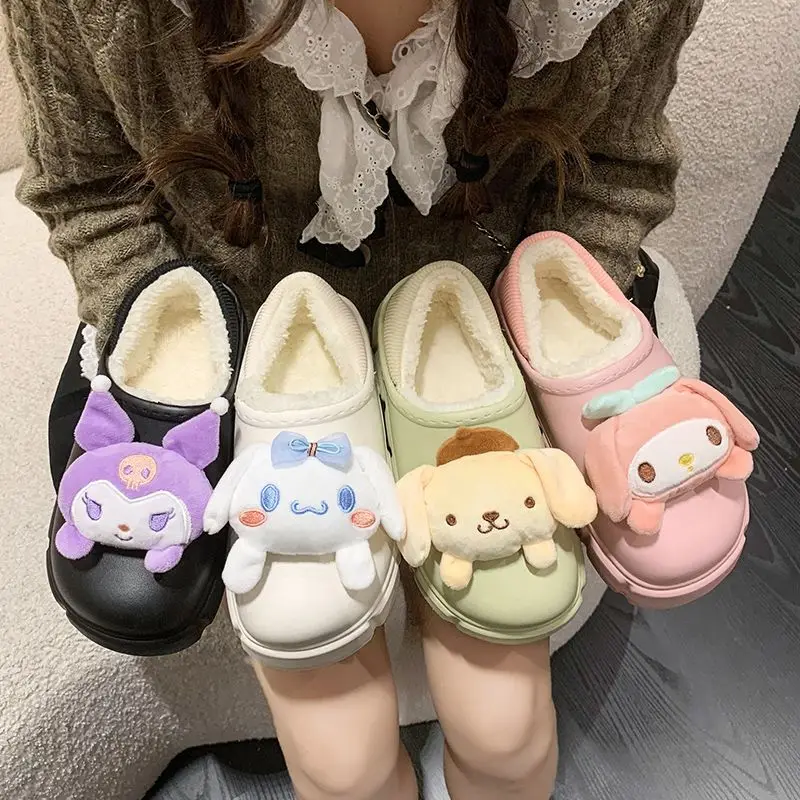 Sanrios Kuromi мультфильм аниме плюшевые хлопковые мягкие туфли My Melody Cinnamoroll Нескользящие теплые тапочки подарок на день рождения
Sanrios Kuromi мультфильм аниме плюшевые хлопковые мягкие туфли My Melody Cinnamoroll Нескользящие теплые тапочки подарок на день рождения