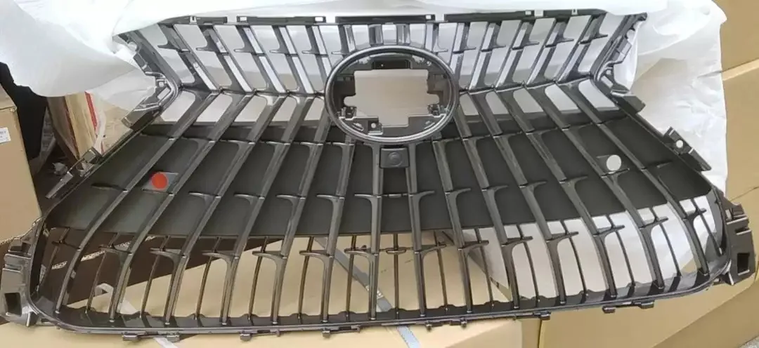 Решетка радиатора для переднего бампера Lexus 21-22 ES260 ES300, 1 шт.
Решетка радиатора для переднего бампера Lexus 21-22 ES260 ES300, 1 шт.