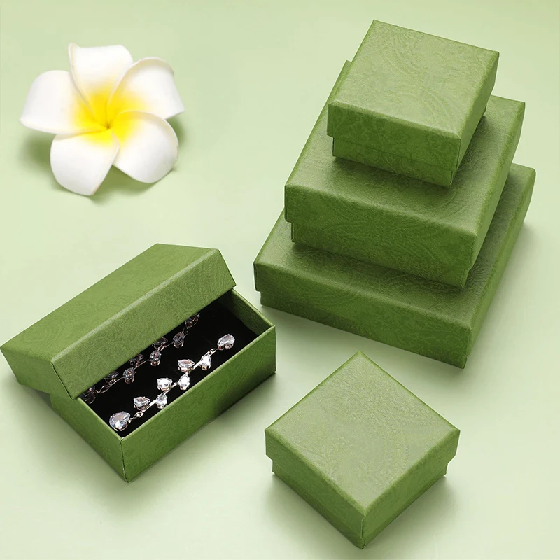 Jewelry Organizer Storage Gift Box Sense of Luxury Necklace Earrings Ring Box Vintage Green Jewellry Packaging Container 1PCS
Jewelry Organizer Storage Gift Box Sense of Luxury Necklace Earrings Ring Box Vintage Green Jewellry Packaging Container 1PCS