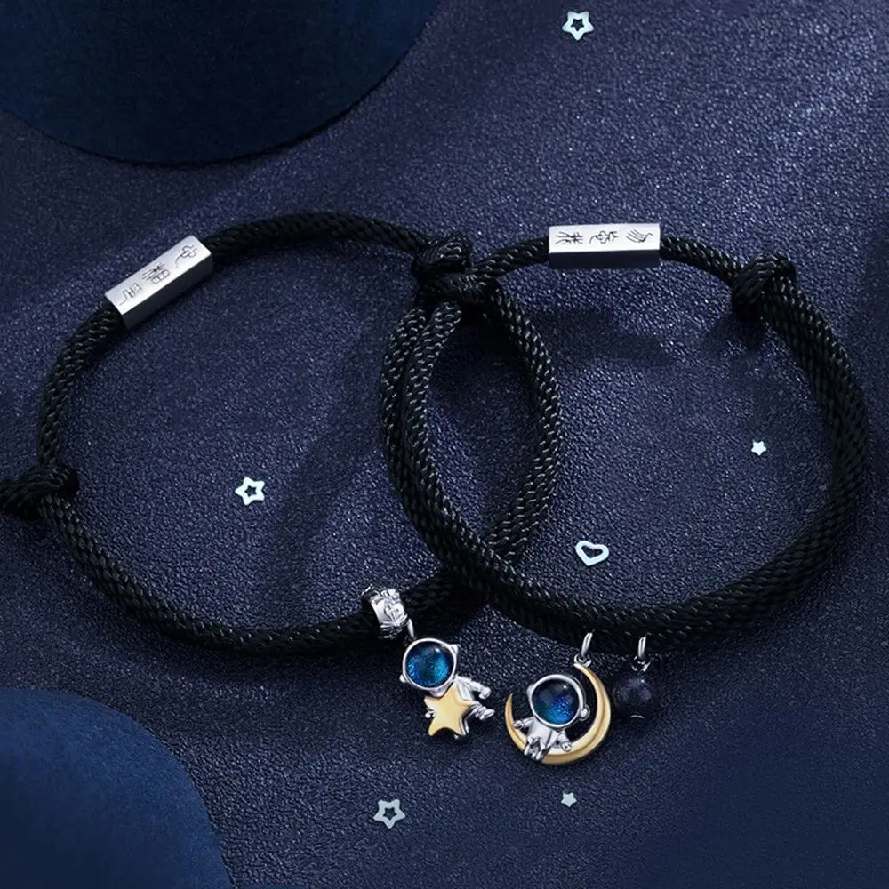 Fashion copper Gift Valentine's Day Astronaut Hand Strap Spaceman Couple Bracelet
Fashion copper Gift Valentine's Day Astronaut Hand Strap Spaceman Couple Bracelet