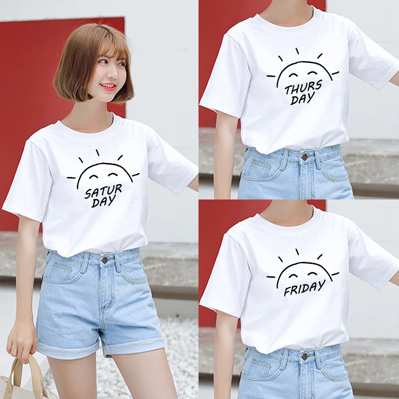 Women's Simple Casual T-shirt Slim Top Trendy Sun Smiley Graphic Pattern Printing Series Round Neck Commuter Top Short Sleeve
Women's Simple Casual T-shirt Slim Top Trendy Sun Smiley Graphic Pattern Printing Series Round Neck Commuter Top Short Sleeve