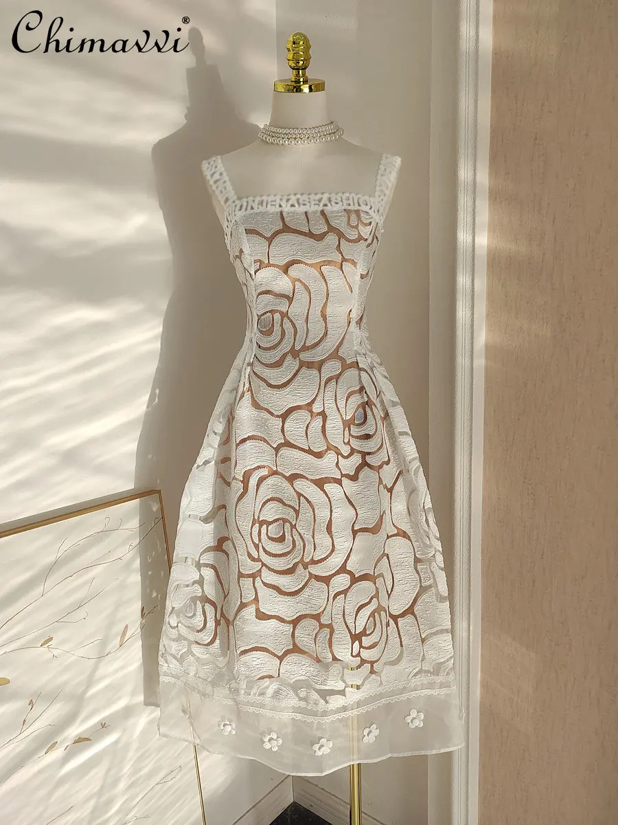 Rose Mesh See-through Jacquard Three-Dimensional Flower Letter Embroidered Dress Spring Summer Off-Shoulder Strap Waist Dress
Rose Mesh See-through Jacquard Three-Dimensional Flower Letter Embroidered Dress Spring Summer Off-Shoulder Strap Waist Dress