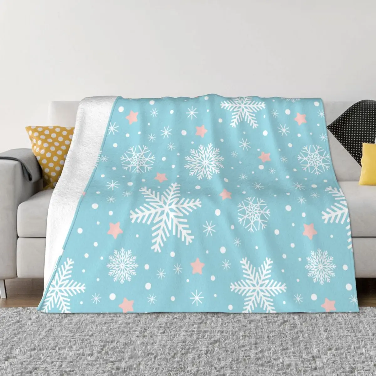 Snowflake Christmas Holiday Winter Blankets Coral Fleece Plush Textile Decor Thin Throw Blankets for Bedding Car Rug Piece
Snowflake Christmas Holiday Winter Blankets Coral Fleece Plush Textile Decor Thin Throw Blankets for Bedding Car Rug Piece