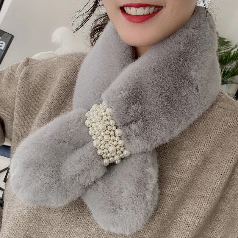 Furry Fake Rabbit Fur Collar Scarf Women Keep Warm Thickening Fluffy Scarves Warm Cross Autumn Winter Fake Fur Scarf
Furry Fake Rabbit Fur Collar Scarf Women Keep Warm Thickening Fluffy Scarves Warm Cross Autumn Winter Fake Fur Scarf