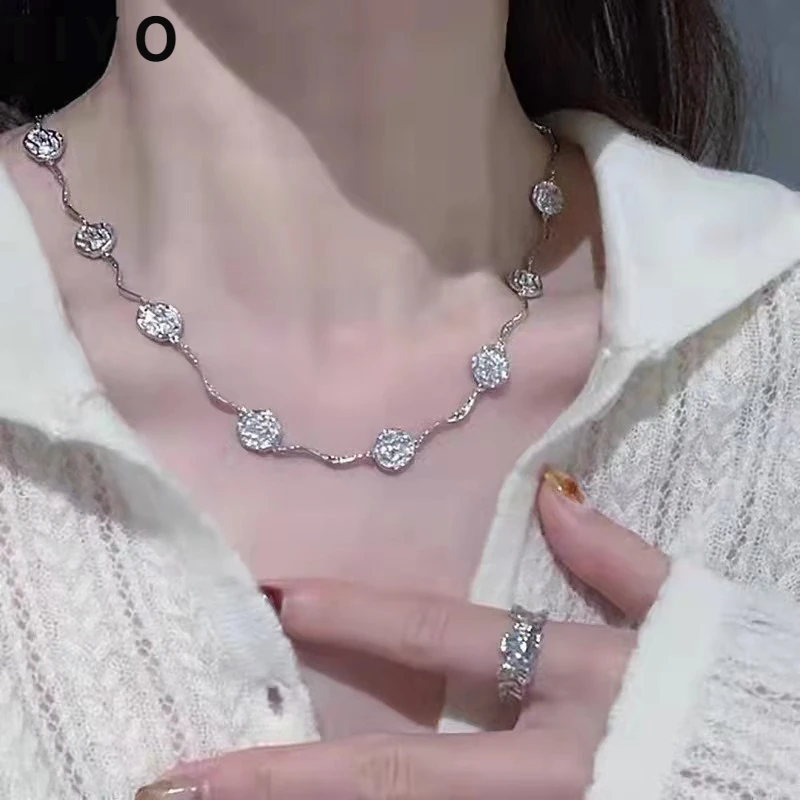 Modern Jewelry One Layer Geometric Metal Pendant Necklace 2022 New Trend Silvery Plated Fashion Women Necklace For Party Gifts
Modern Jewelry One Layer Geometric Metal Pendant Necklace 2022 New Trend Silvery Plated Fashion Women Necklace For Party Gifts