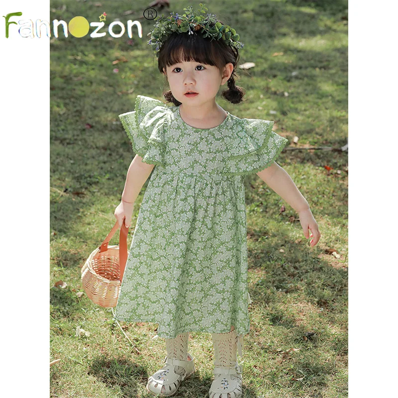 Новинка лета 2023, повседневные хлопковые винтажные платья для девочек с зеленым цветочным рисунком и летающим рукавом, одежда для маленьких детей, одежда, платье
Новинка лета 2023, повседневные хлопковые винтажные платья для девочек с зеленым цветочным рисунком и летающим рукавом, одежда для маленьких детей, одежда, платье