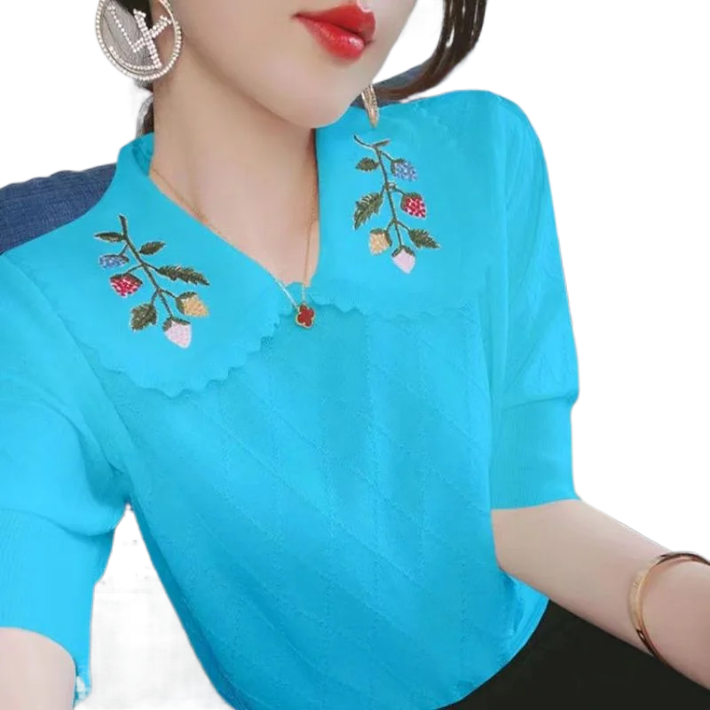 POLO Collar Embroidered Short-sleeved Ice Silk Knitted Sweater Women's 2023 Summer New Loose Slimming T-shirt Stynew Base Shirt
POLO Collar Embroidered Short-sleeved Ice Silk Knitted Sweater Women's 2023 Summer New Loose Slimming T-shirt Stynew Base Shirt